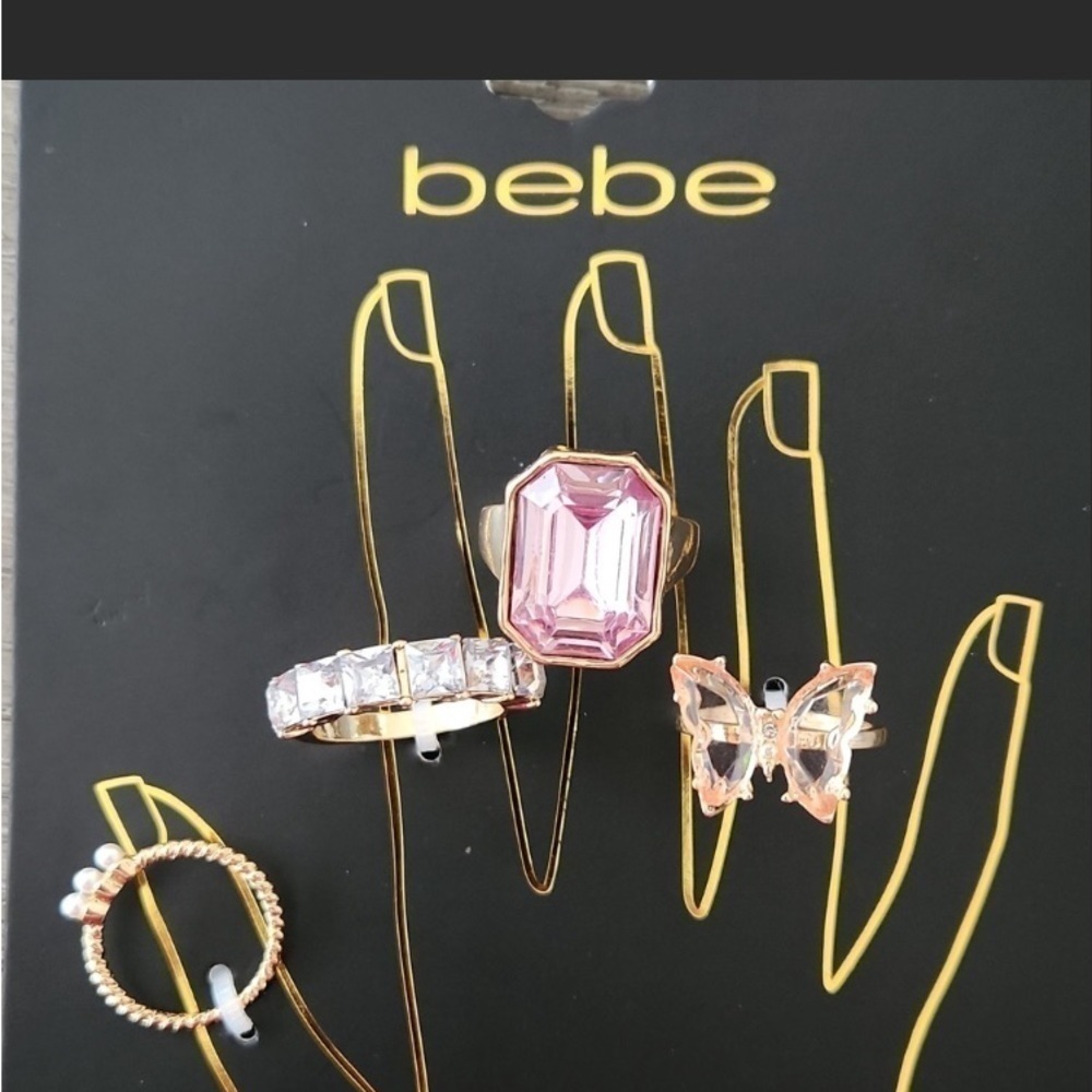 NWT-BEBE-4 PIECE RING SET - Picture 3 of 4
